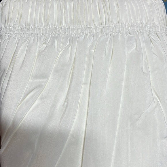 Biscayne Bay twin 18” drop ivory elastic ruffle bed skirt NIP polyester - Picture 3 of 5